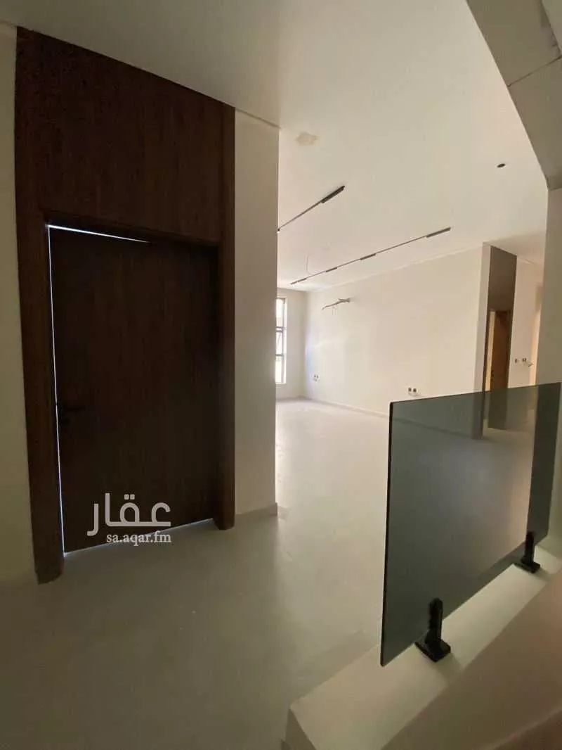 4 bedroom villa in Al Yaqout 16
