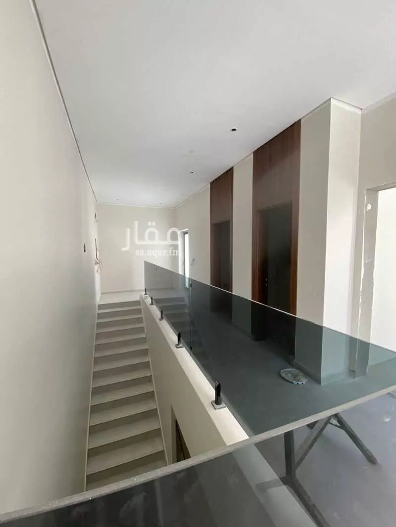 4 bedroom villa in Al Yaqout 6