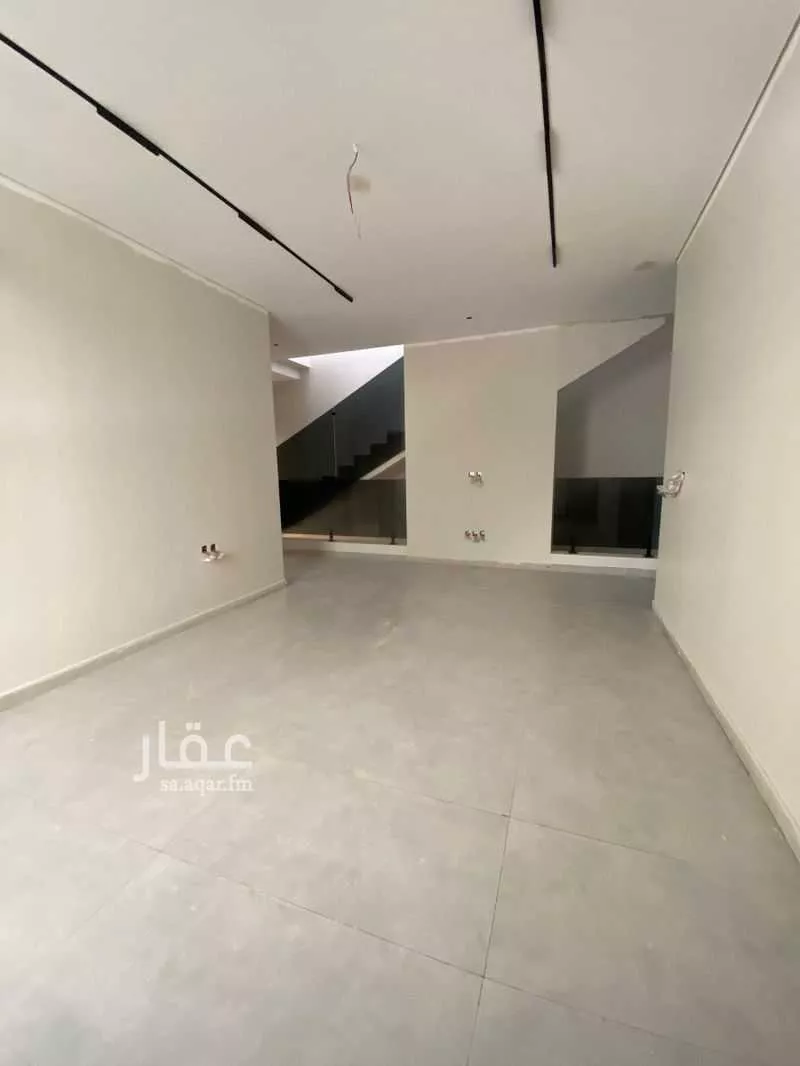 4 bedroom villa in Al Yaqout 8