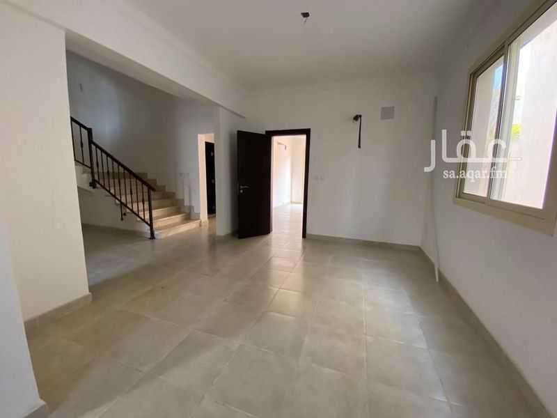 3 bedroom villa in Al Gharbiyah, Jeddah 5