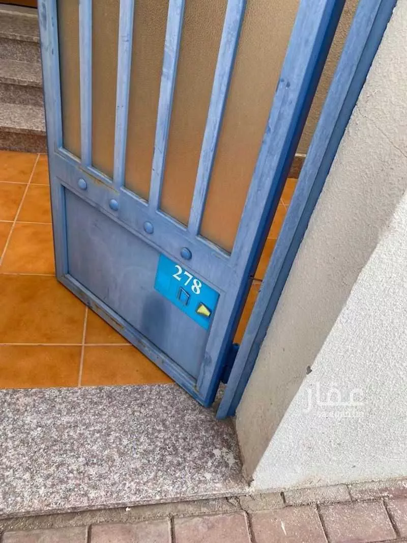 6 bedroom villa in Al Gharbiyah 2