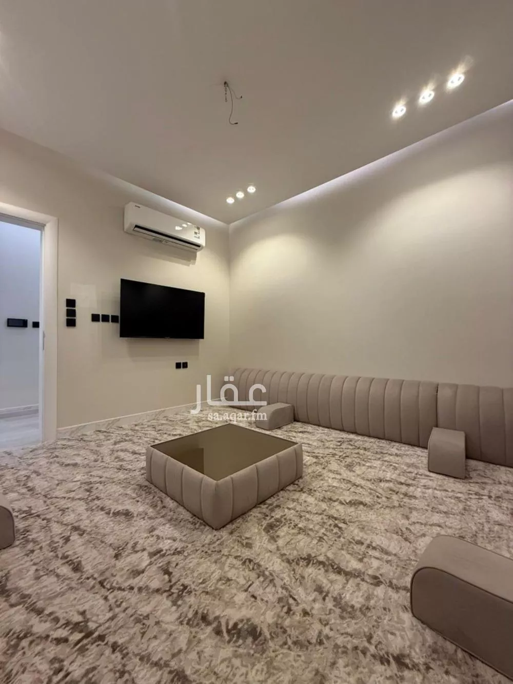 10 bedroom villa in Al Wahah 29