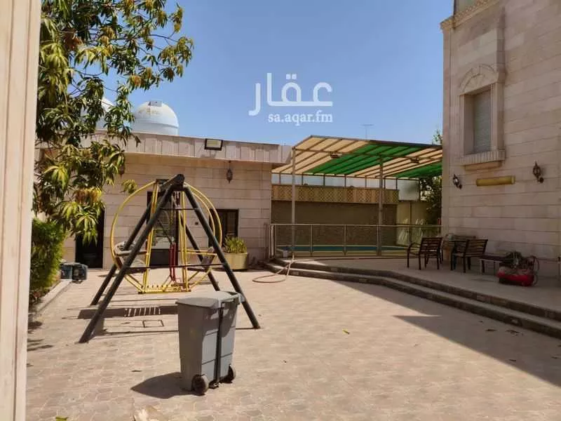فيلا 15 غرف في الأمير فواز الشمالي 6