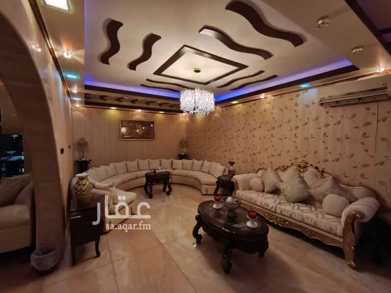 فيلا 15 غرف في الأمير فواز الشمالي 7