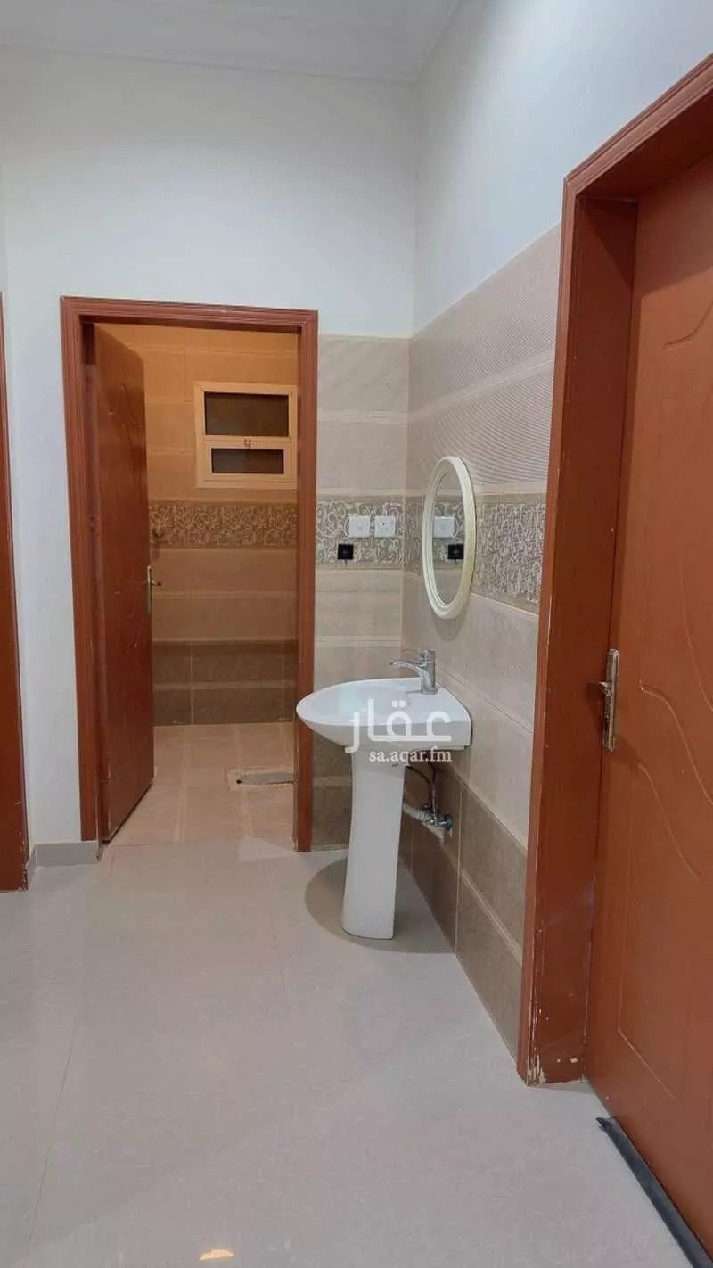 4 bedroom apartment in An Nadhim, Riyadh 6
