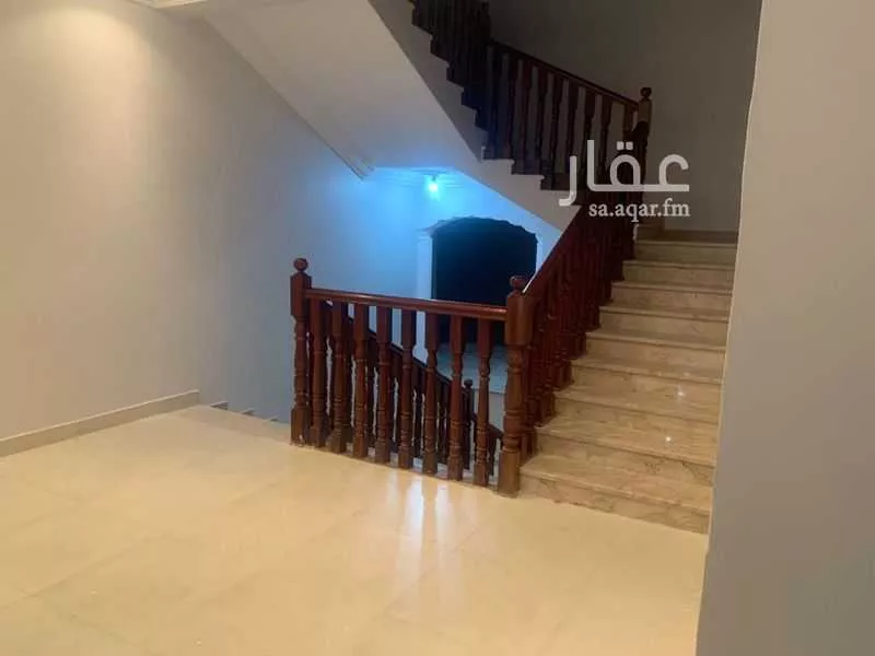 9 bedroom duplex in Al Muntazah 8