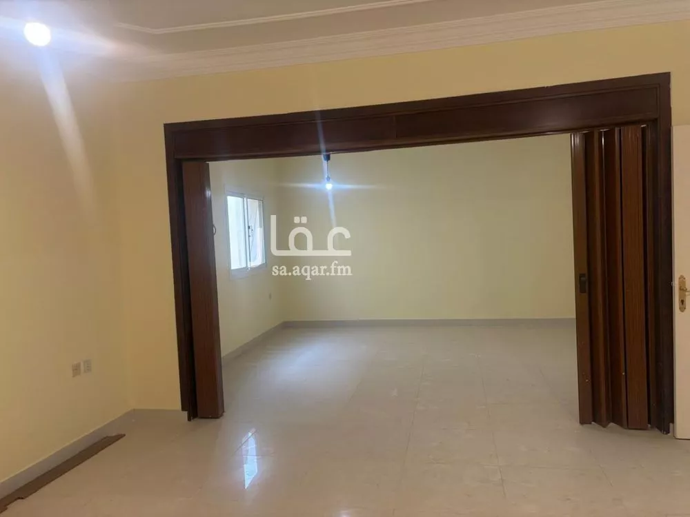 5 bedroom villa in Al Zahra, Jeddah 13