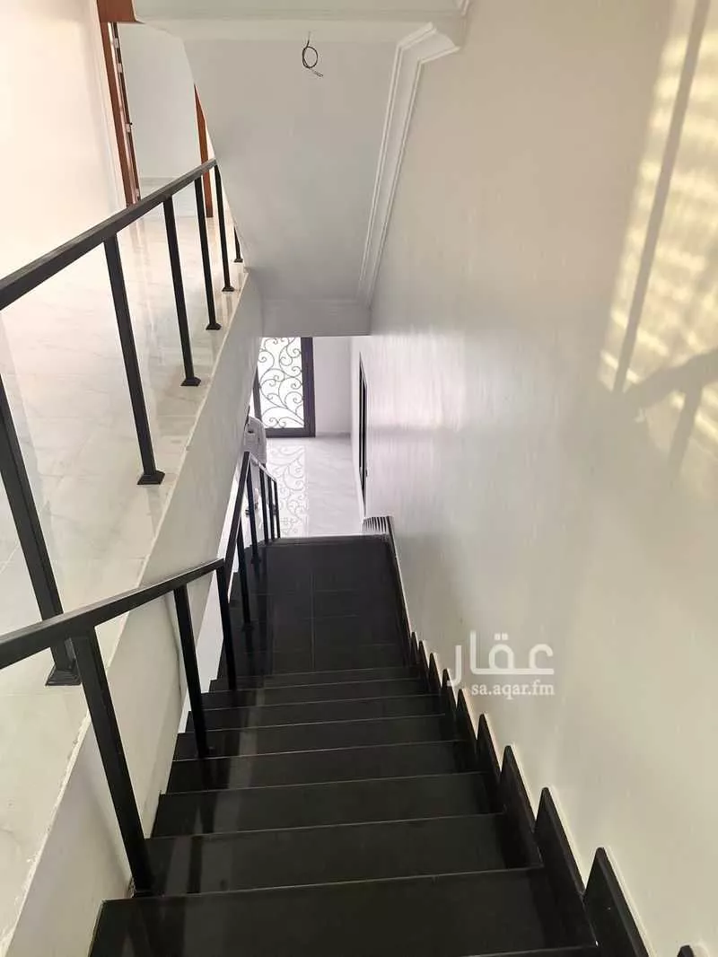 فيلا 9 غرف في الأمواج 6