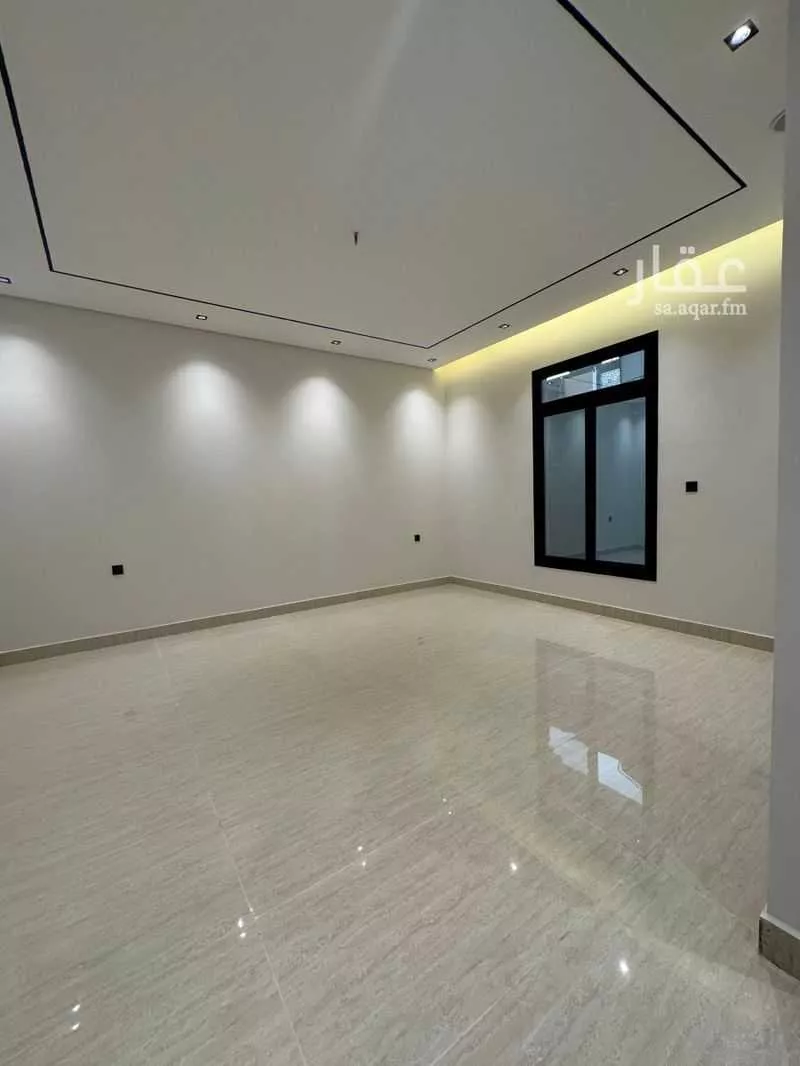 5 bedroom villa in Al Yaqout 7