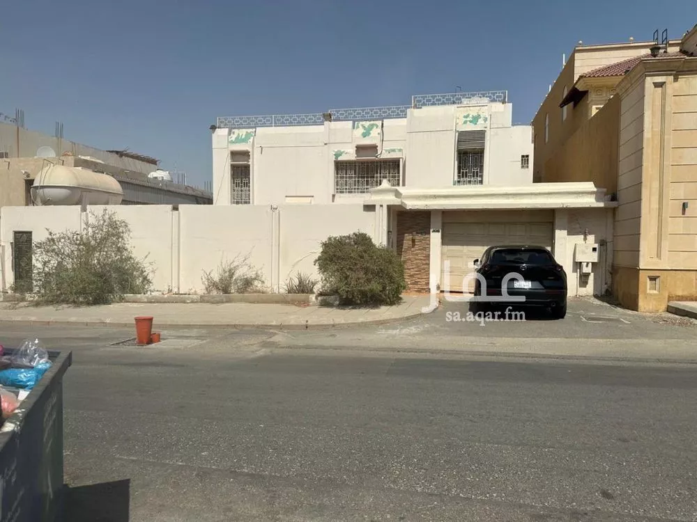 فيلا 8 غرف في الأمير فواز الجنوبي 2