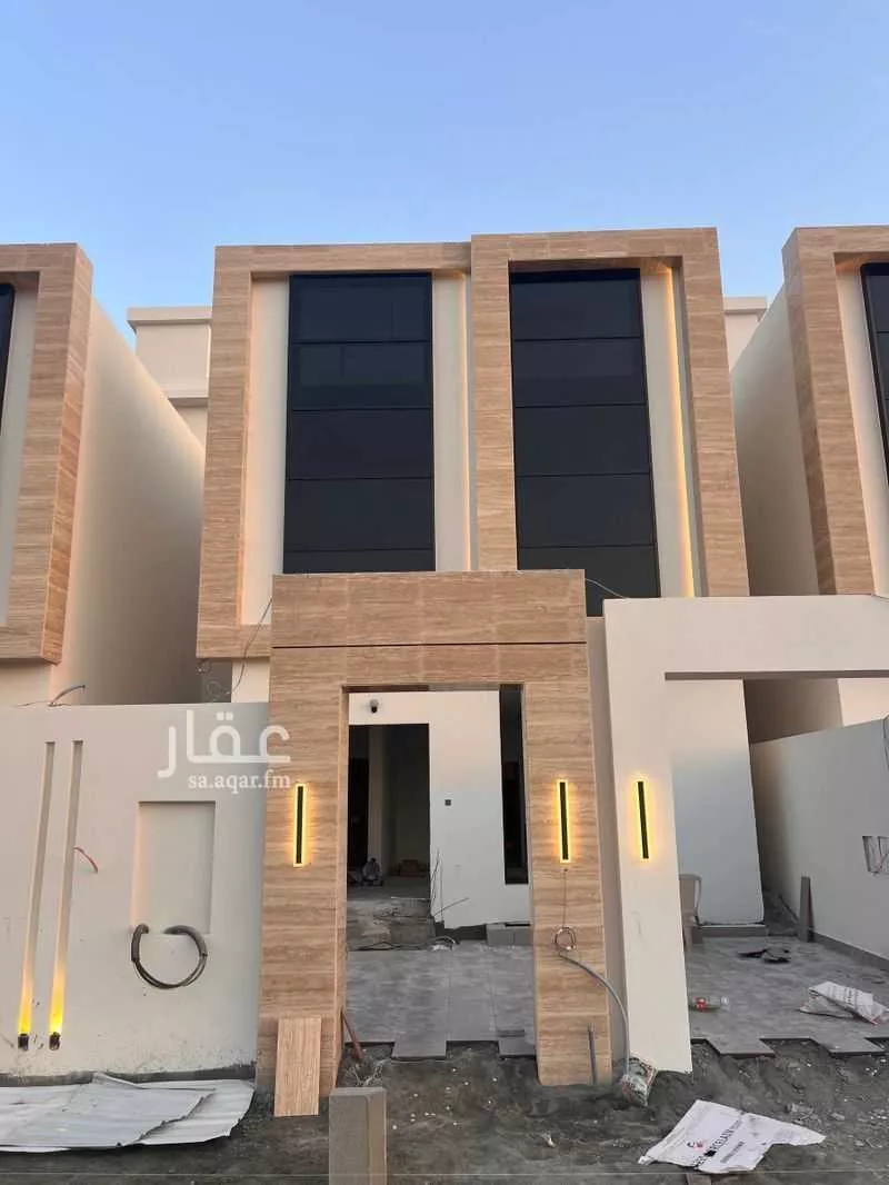 فيلا 5 غرف في الشراع 10