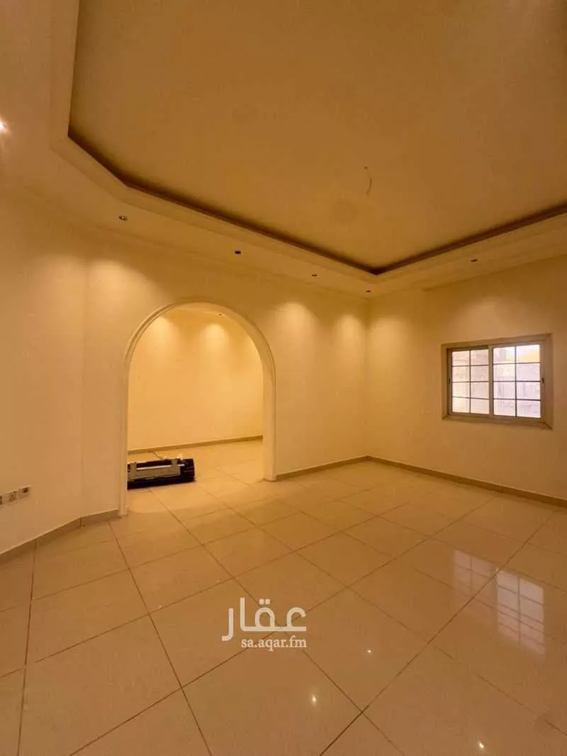 8 bedroom villa in Al Hamdaniyah 19