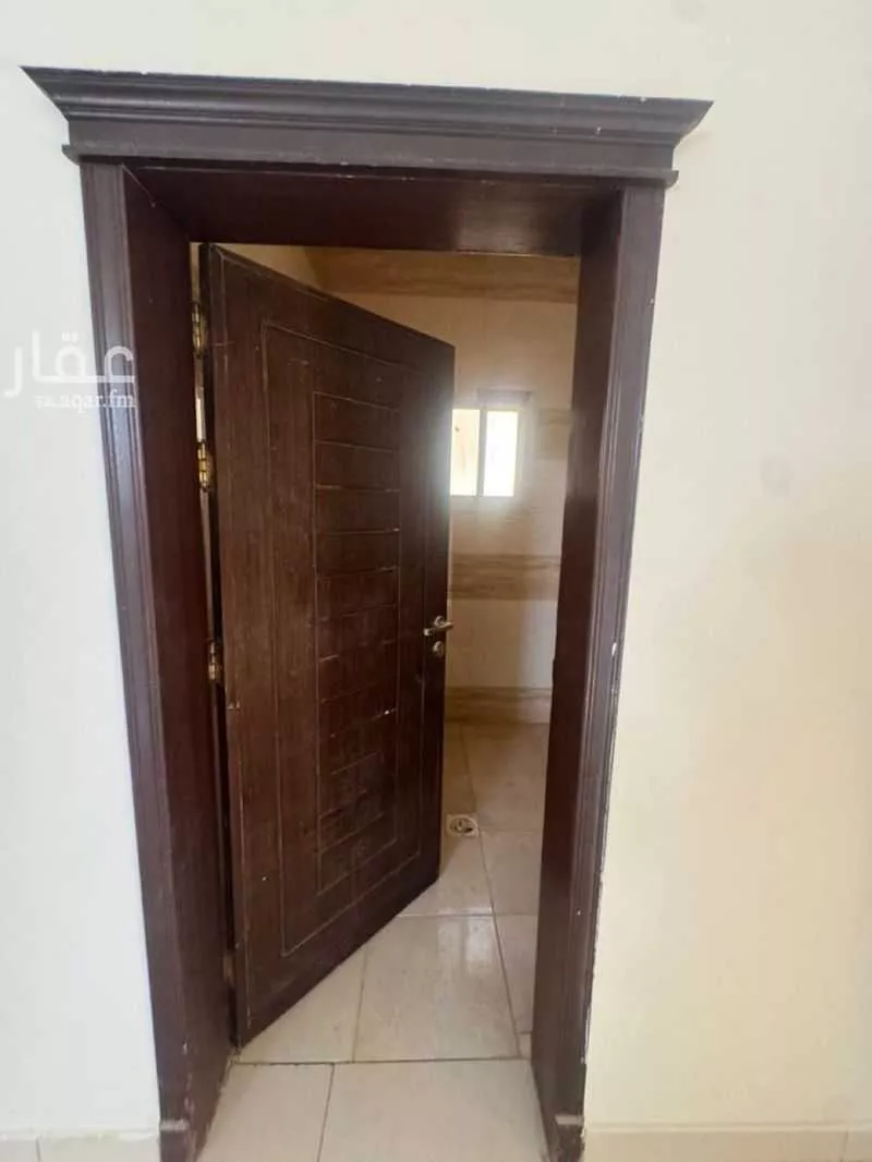 8 bedroom villa in Al Hamdaniyah 26