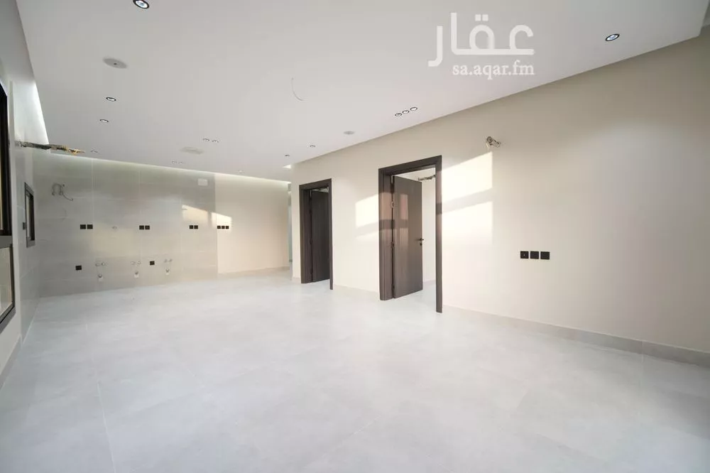 4 bedroom apartment in Al Bawadi, Jeddah 9