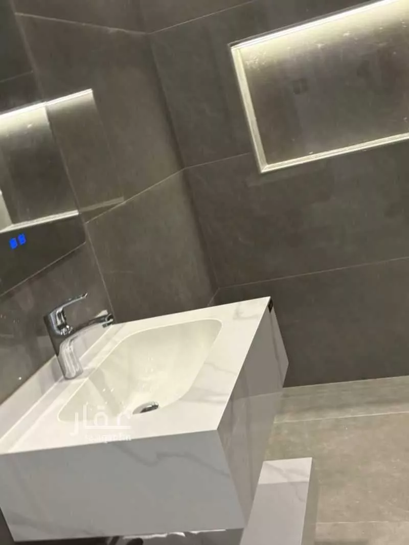 6 bedroom villa in Al Rahmaniyyah 8