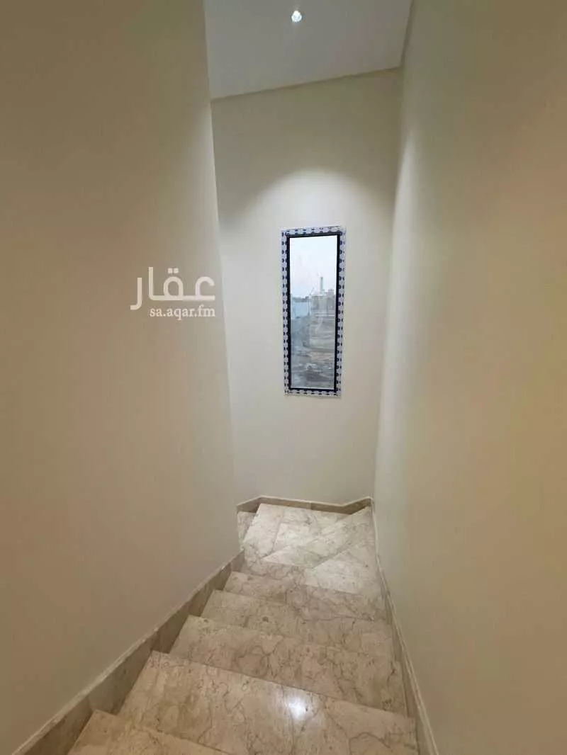 فيلا 5 غرف في الصوارى 10