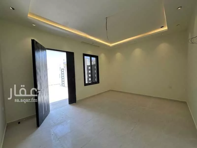 3 bedroom villa in Al Janadriyah, Riyadh 6