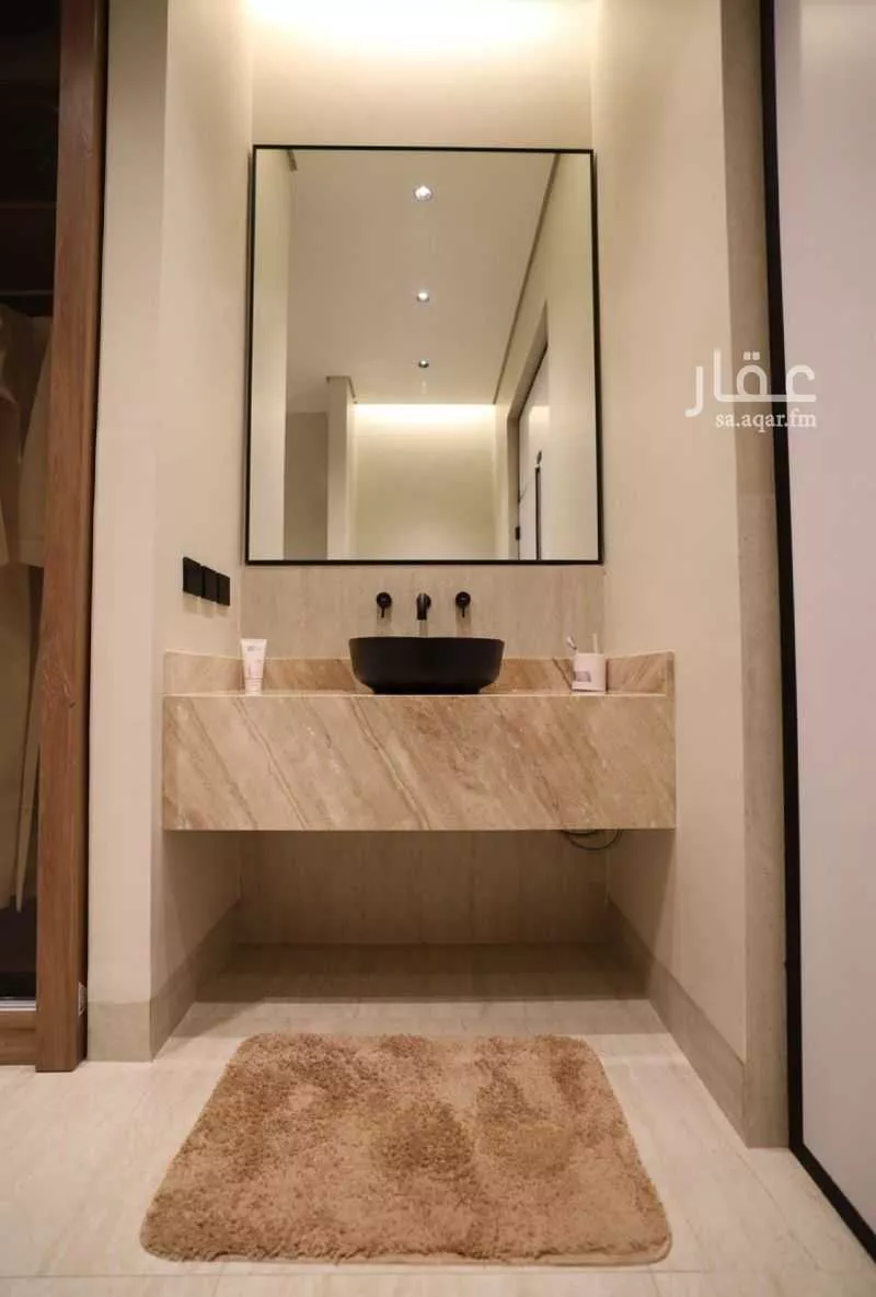 9 bedroom villa in At Taawon 9