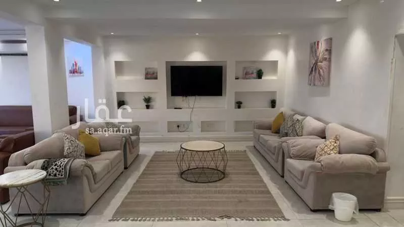6 bedroom villa in Az Zomorod 6