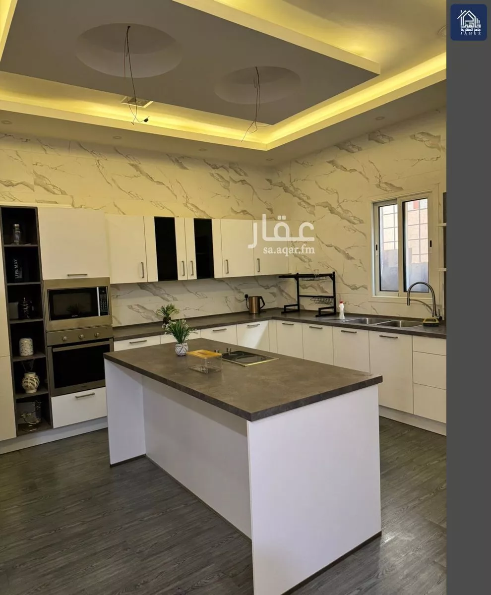 6 bedroom villa in Ash Shulah 3