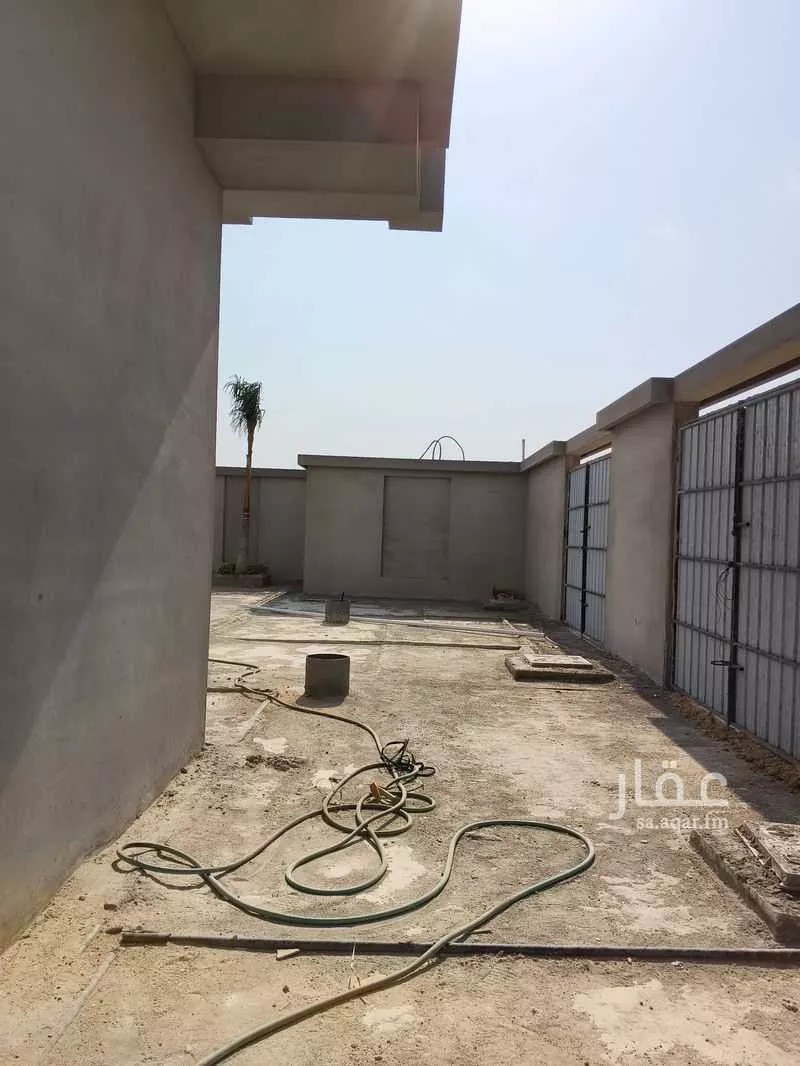 فيلا 10 غرف في الزمرد 9