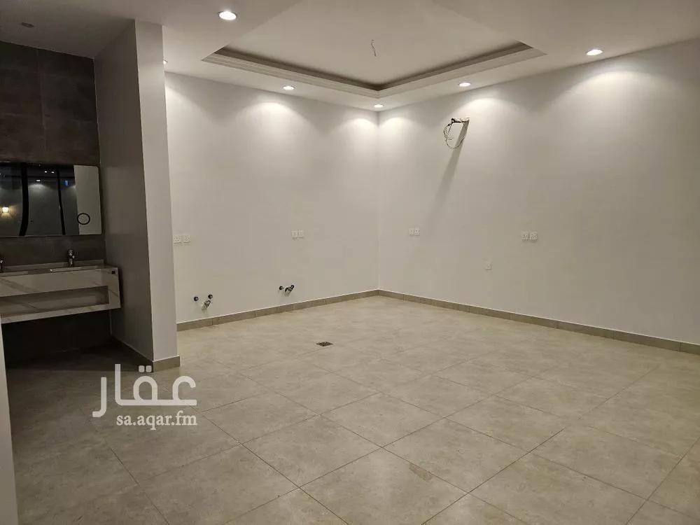 فيلا 6 غرف في الزمرد 17