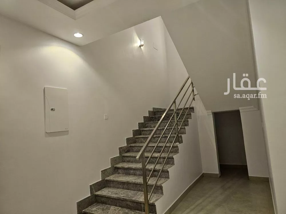 فيلا 6 غرف في الزمرد 10