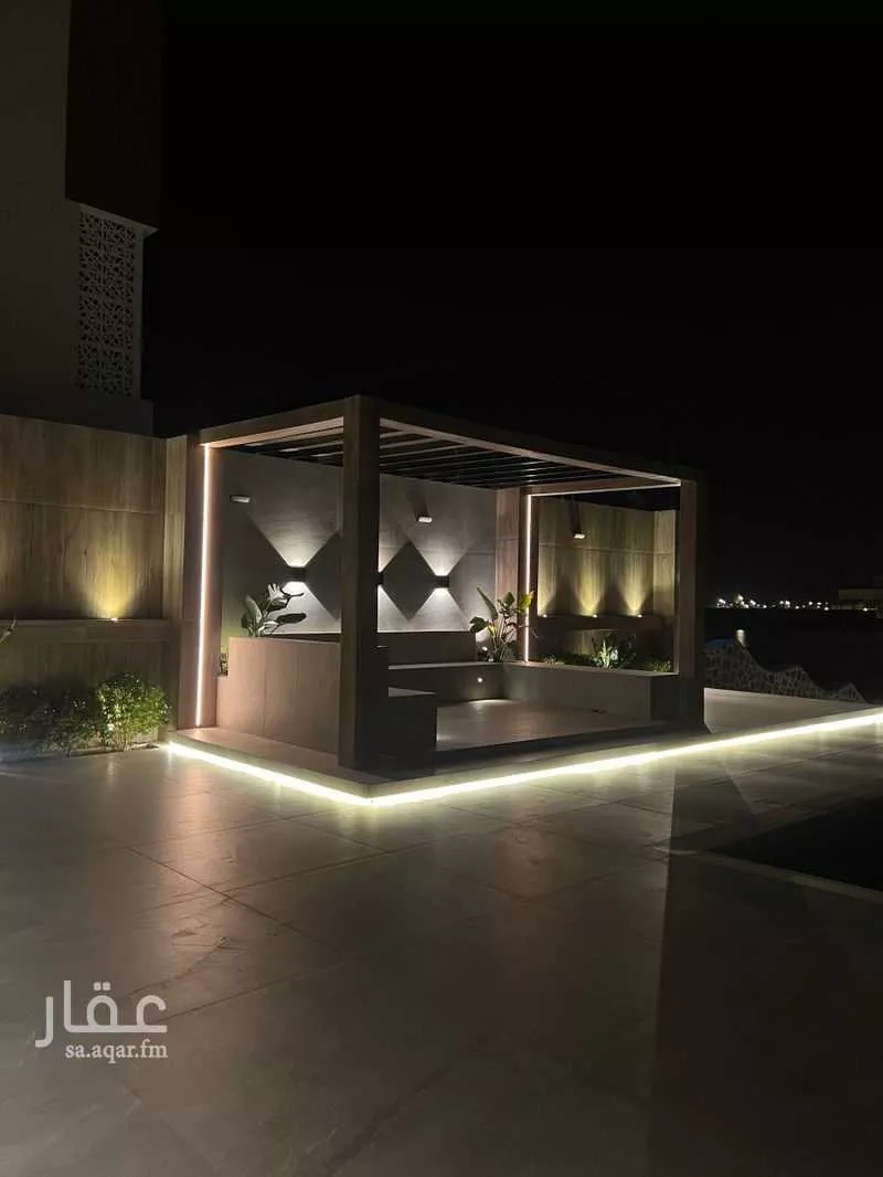 6 bedroom villa in Az Zomorod 6
