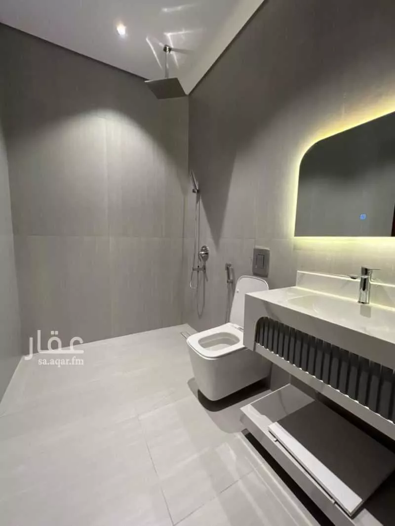 8 bedroom villa in Al Yaqout 10