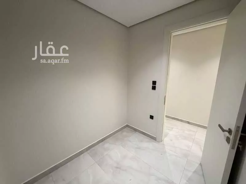 فيلا 8 غرف في الصدفة 15