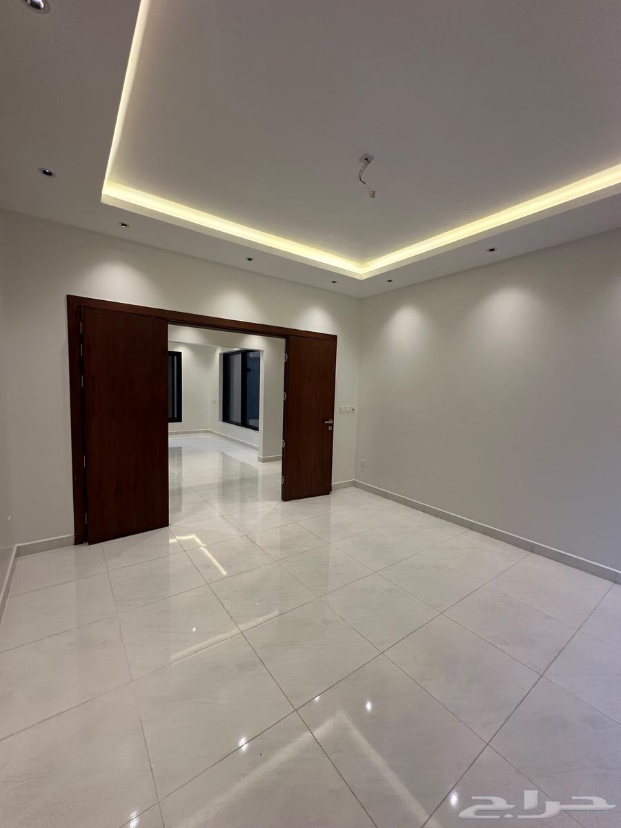 4 bedroom villa in Al Janadriyah, Riyadh 18