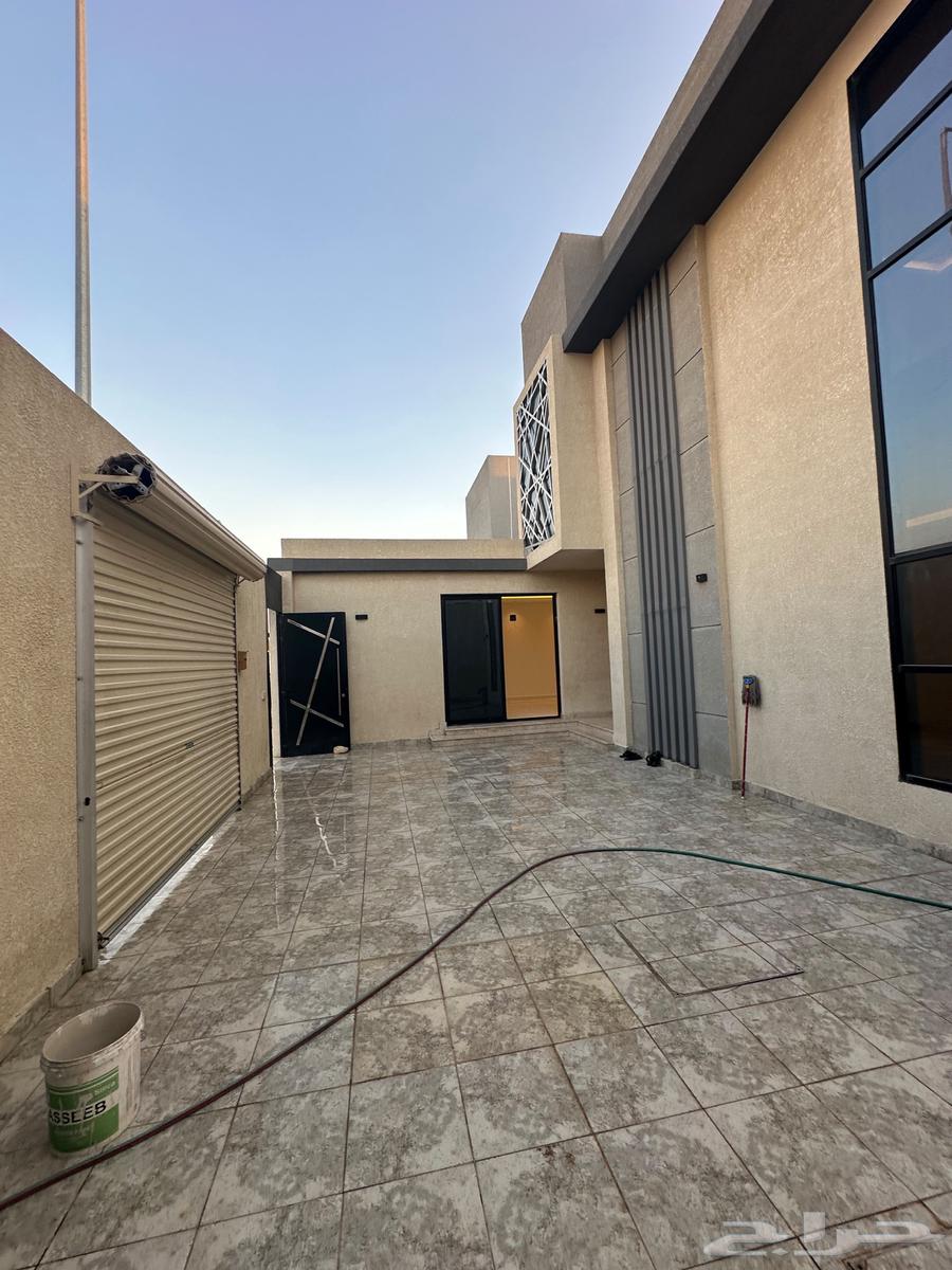 4 bedroom villa in Al Janadriyah, Riyadh 3