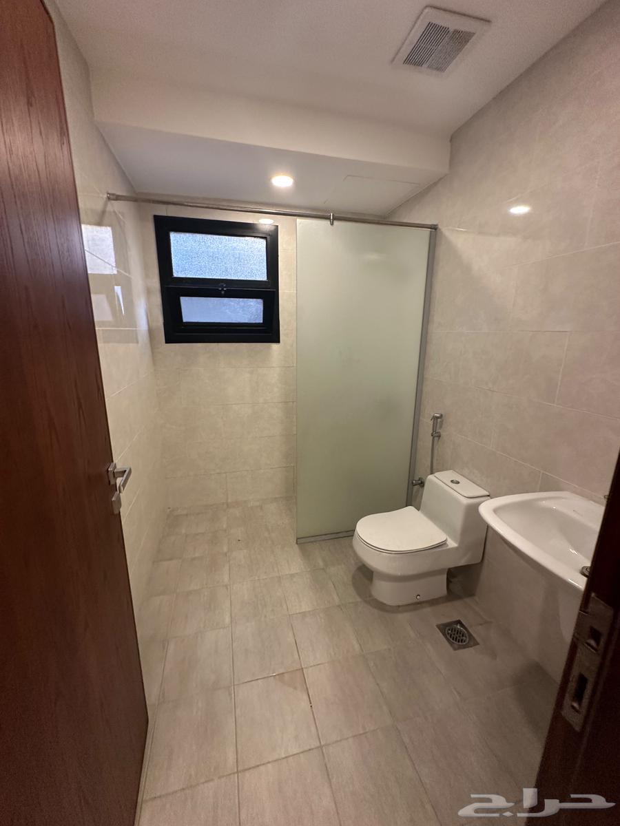 4 bedroom villa in Al Janadriyah, Riyadh 42