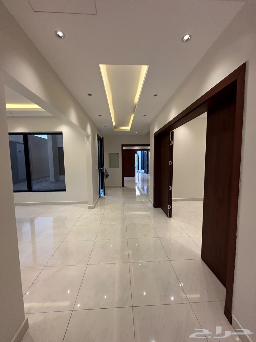 4 bedroom villa in Al Janadriyah, Riyadh 17