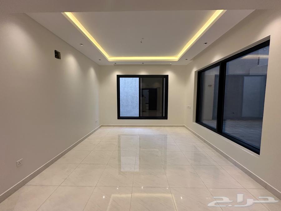 4 bedroom villa in Al Janadriyah, Riyadh 26