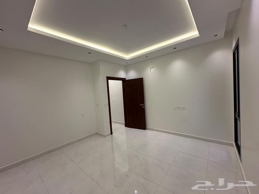 4 bedroom villa in Al Janadriyah, Riyadh 39