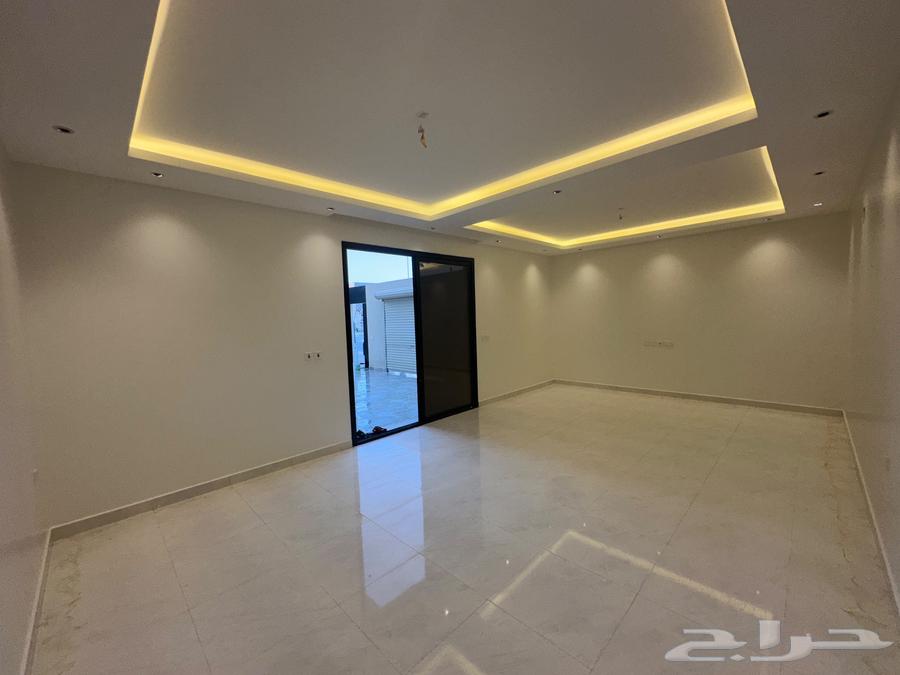 4 bedroom villa in Al Janadriyah, Riyadh 9