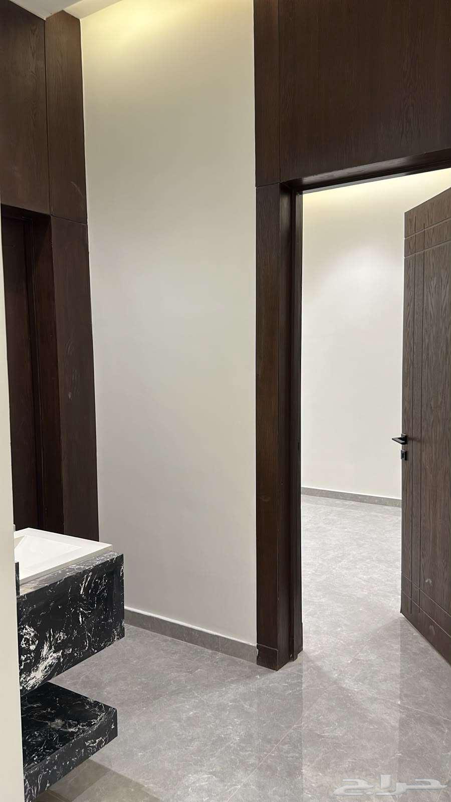 4 bedroom villa in Al Janadriyah, Riyadh 13
