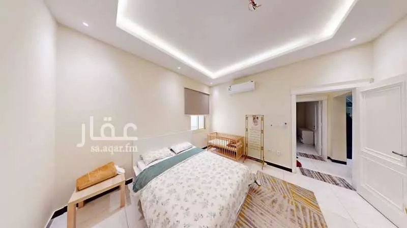 5 bedroom villa in Al Yaqout 8