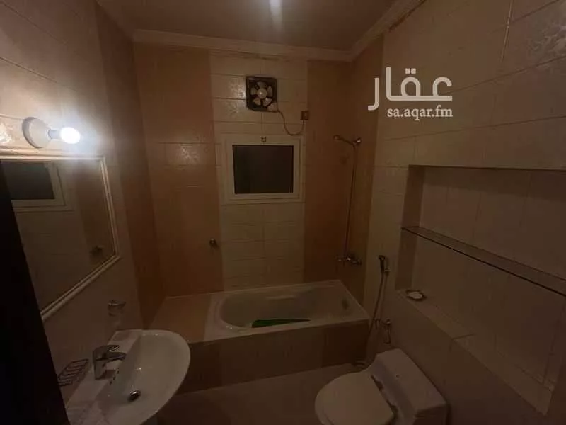 6 bedroom villa in Al Basateen 22