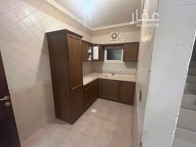 6 bedroom villa in Al Basateen 25