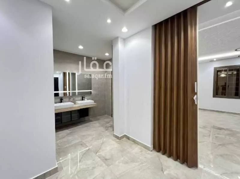 13 bedroom villa in Jeddah 16
