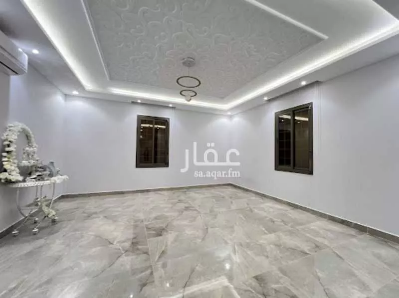 13 bedroom villa in Jeddah 4