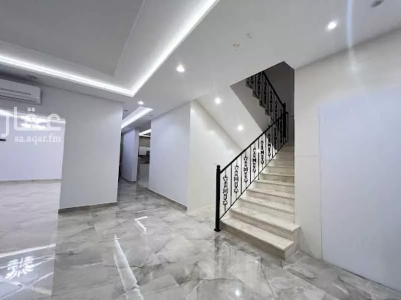 13 bedroom villa in Jeddah 8