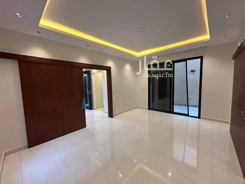 4 bedroom villa in Al Janadriyah, Riyadh 10