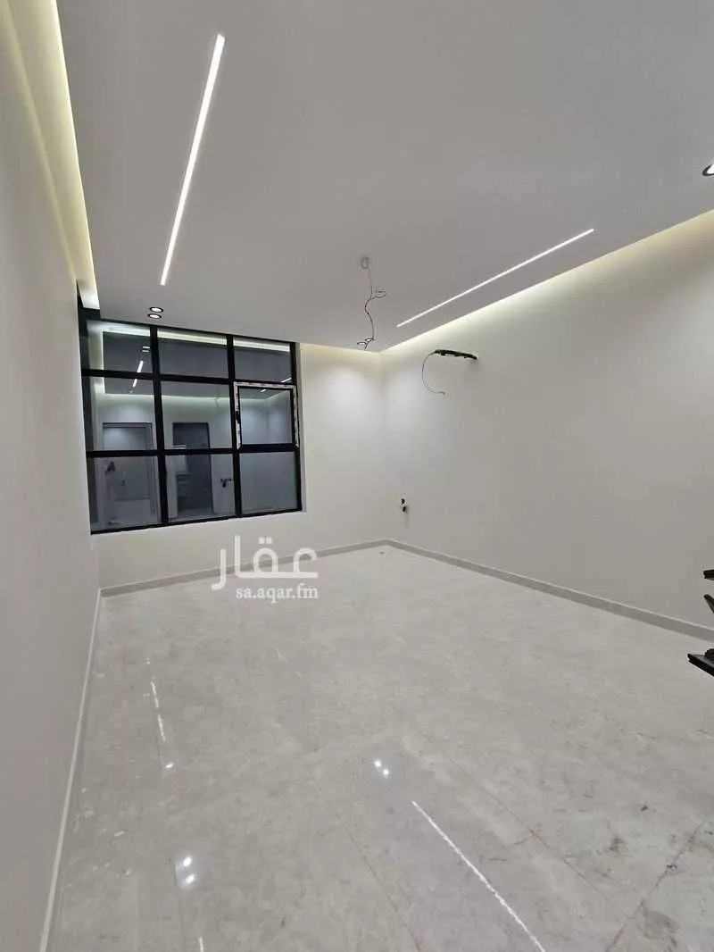 فيلا 15 غرف في الفلاح 10