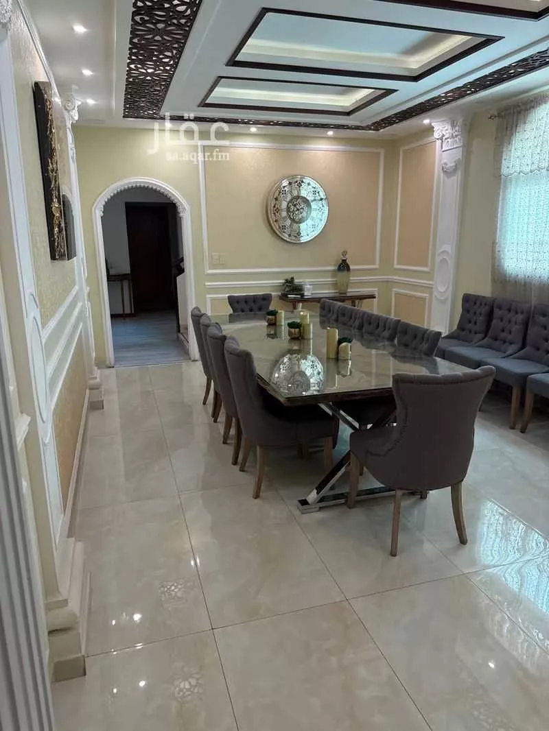 7 bedroom villa in An Nawras, Eastern Province 11