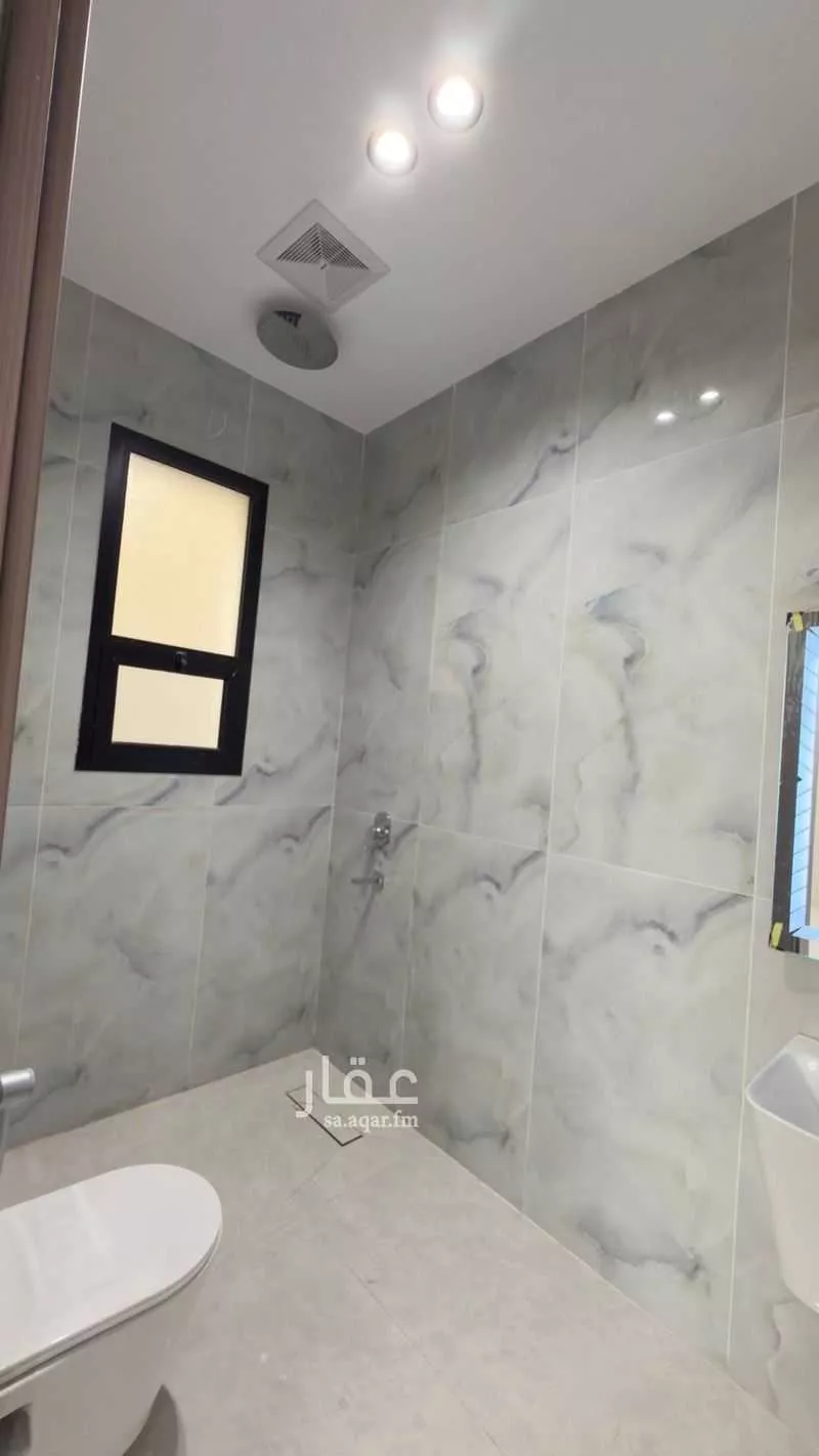 13 bedroom apartment in Al Falah 8