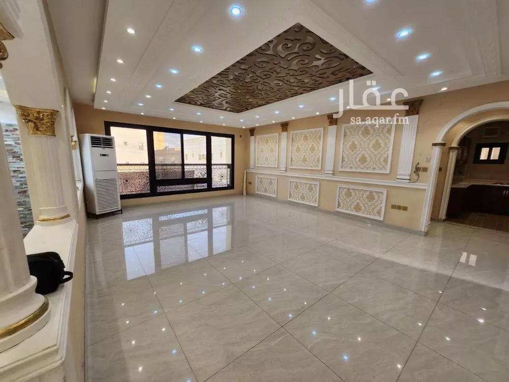 7 bedroom villa in Al Marwa 16