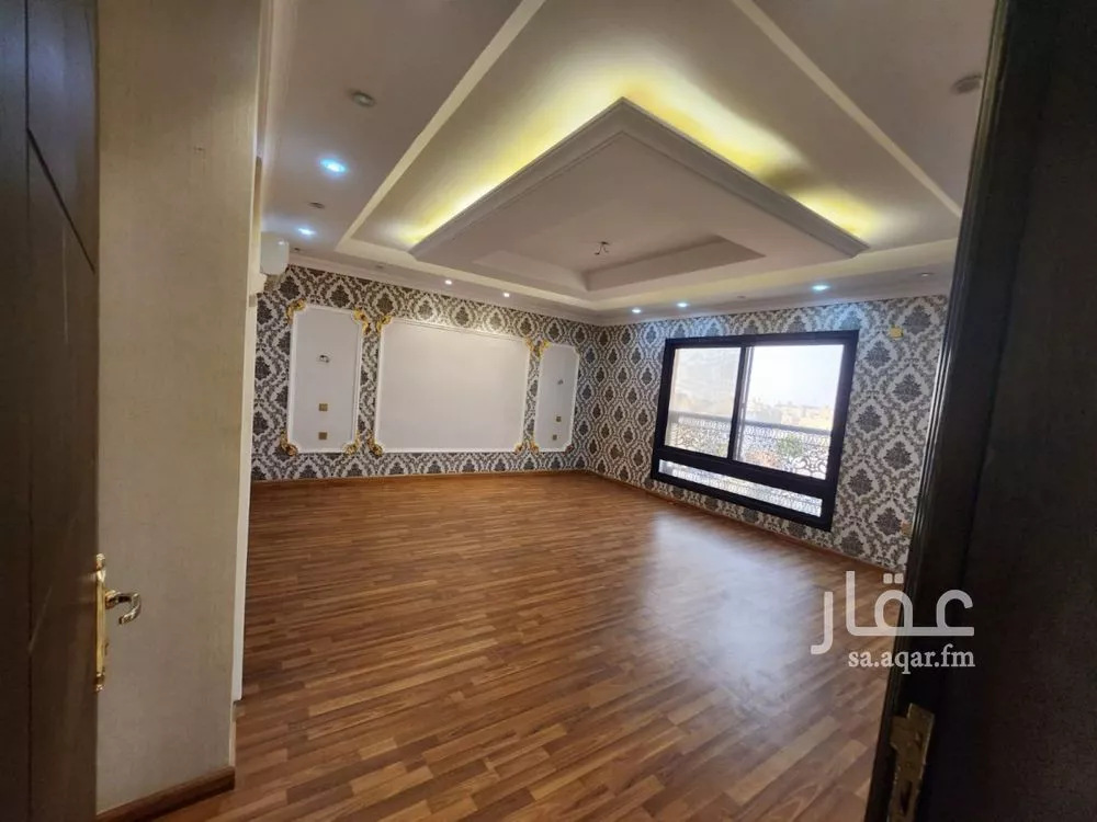 7 bedroom villa in Al Marwa 17